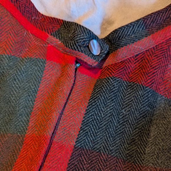 Vintage 1960s Pendleton 100% virgin wool skirt set buffalo plaid red gre… - Picture 7 of 16